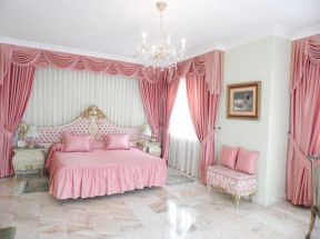 纯欧式卧室装修效果图 粉色窗帘装修效果图片