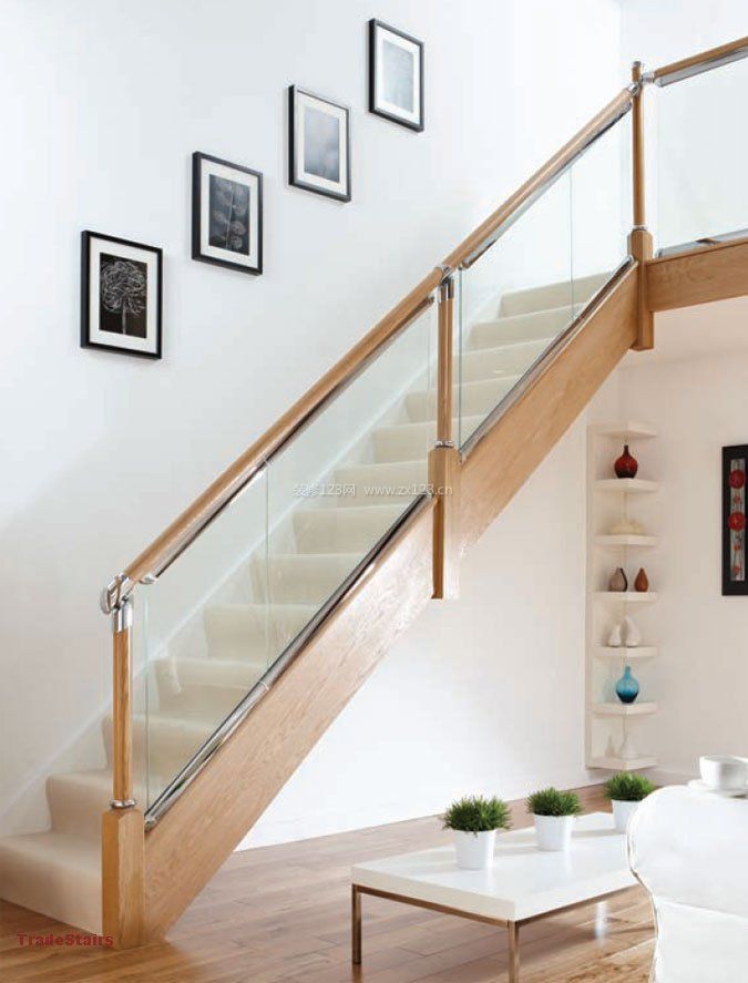 现代风格跃层楼梯装修效果图大全