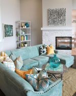 65平小户型客厅沙发颜色搭配装修