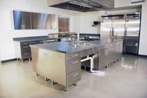 不锈钢橱柜效果图 整体厨房设计图片