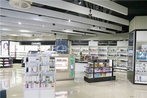 化妆品店装修报价