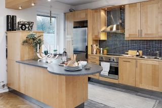 北欧原木风格家庭厨房整体橱柜装修实景图