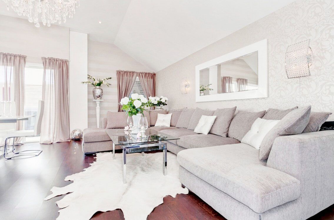白色欧式家装客厅满铺壁纸效果图  