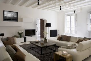 2023简单室内客厅设计沙发装饰平面图片