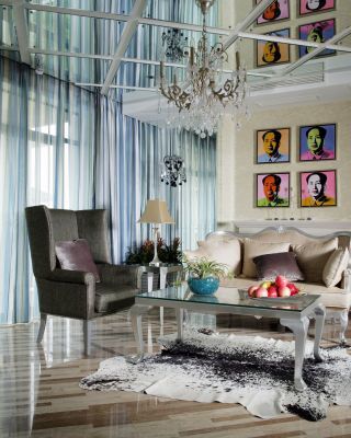 家庭漂亮的客厅窗帘设计图片欣赏
