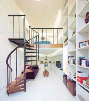 小空间阁楼楼梯设计 长方形小户型装修效果图