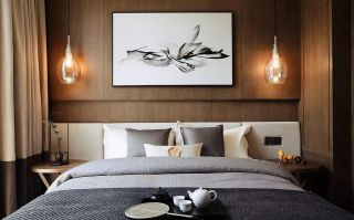 现代简约小户型卧室床头背景墙装饰效果图 