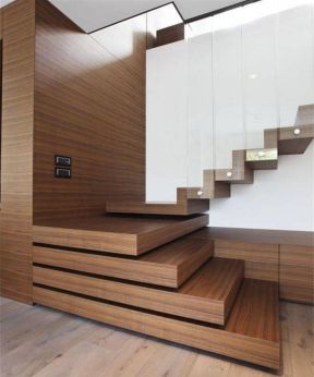 二层套房设计平面图 2020现代楼梯间设计效果图