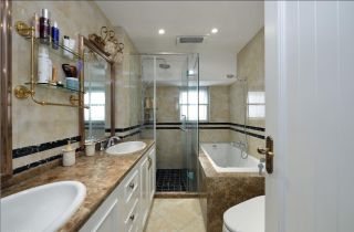 欧式别墅卫生间大理石包裹浴缸装修效果图片