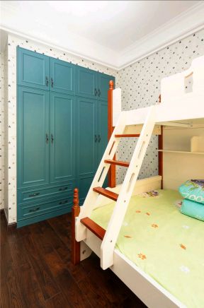 2023儿童卧室入墙式整体衣柜设计装饰图片大全