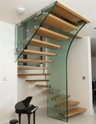 超小户型复式楼梯玻璃扶手效果图