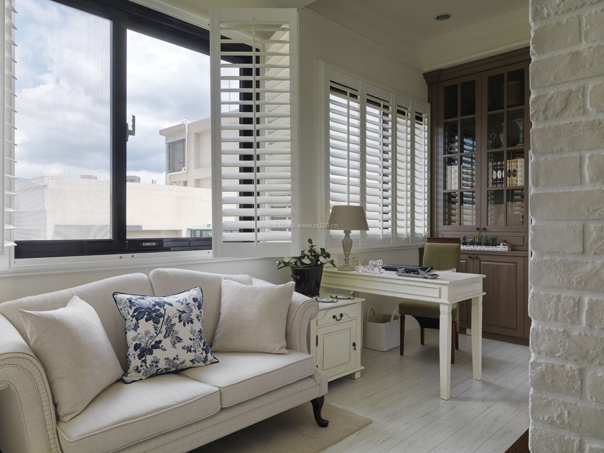 2021简美式室内开放式书房装饰装修效果图片