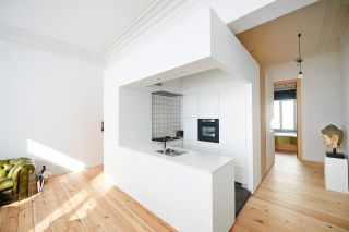 公寓式住宅白色小厨房装修图片