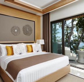 2021卧室与阳台隔断图片