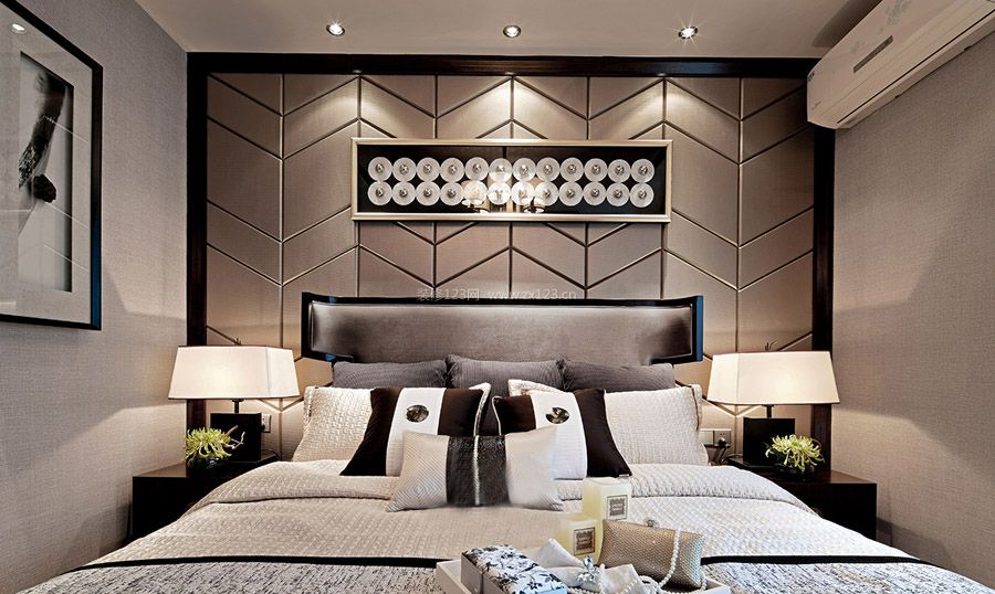 简约新中式装修效果图 卧室床头背景墙装修效果图