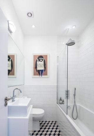 超小浴室墙面装饰装修