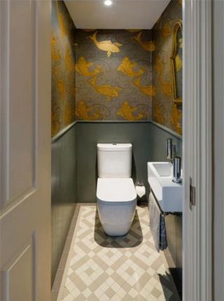 小卫生间整体创意瓷砖设计图片