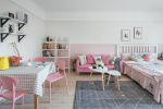 单身公寓小户型房屋粉色设计平面图