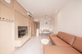 原木风格单身公寓小户型房屋平面设计图