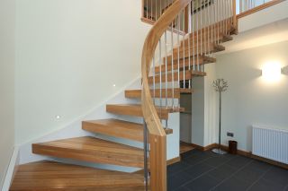 现代风格实木楼梯装饰图片