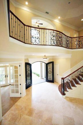 美式别墅室内楼梯扶手设计造型