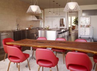 别墅室内厨房橱柜不锈钢台面装修效果图