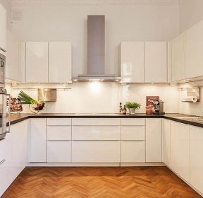 u型无窗厨房装修效果图