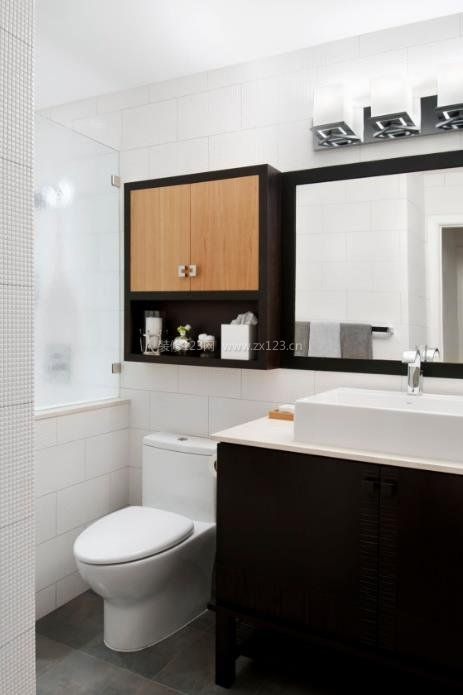 2023单身汉公寓卫生间黑白风格装修图
