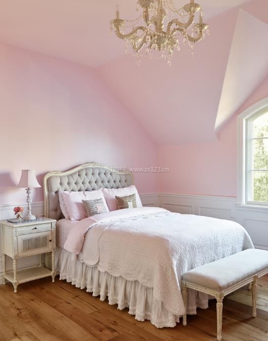 欧式粉色卧室吊顶效果图2023