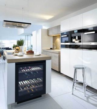 2023现代厨房整体海尔橱柜实景图片
