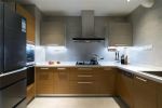 现代北欧风格普通家庭厨房装修效果图片2023
