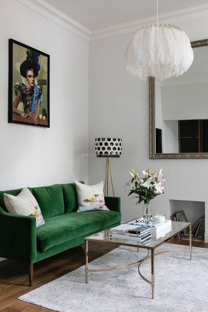 2023单身公寓小户型绿色家居沙发图片