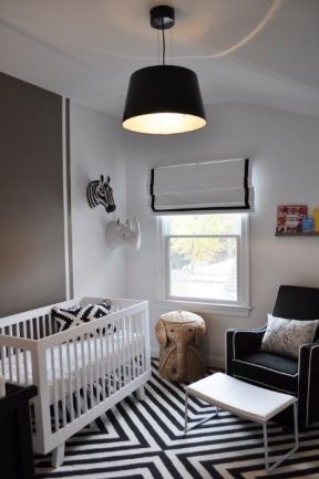 2023黑白灰现代婴儿卧室设计图片