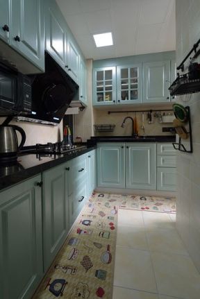 田园小户型厨房整体橱柜颜色装修效果图