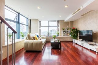 2023复式房屋室内实木地板装潢设计