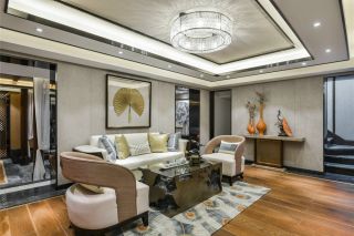 2023新中式客厅沙发靠垫搭配欣赏
