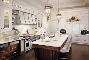 2023室内白色欧式大厨房装修图片