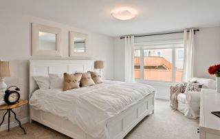 纯欧式家庭卧室白色床效果图