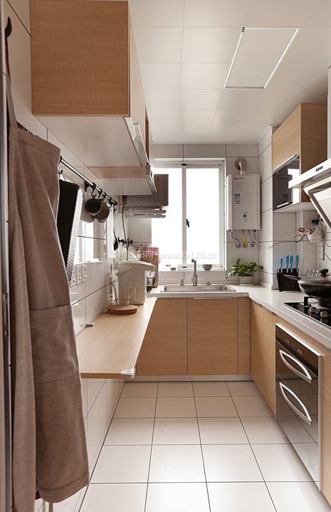 2023简约现代家居厨房布局设计