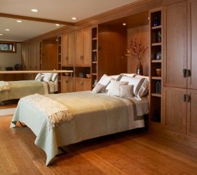 美式实木家具壁柜床设计图片