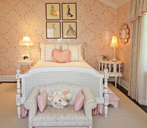 卧室粉红色抱枕装饰装修图