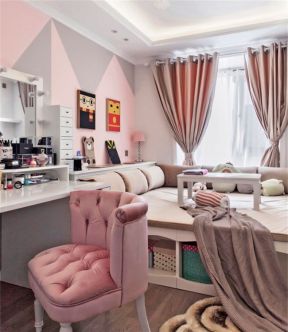 卧室粉红色沙发椅装修图