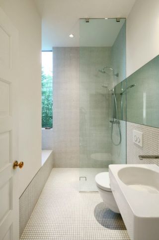 现代家装浴室马赛克效果图