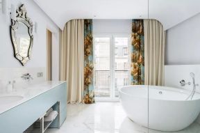 2023现代前卫浴室白色浴缸装修效果图片