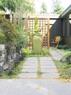 2023庭院绿色植物墙设计效果图