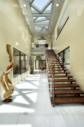 2023别墅室内木结构楼梯设计图