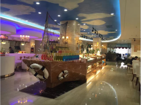 2020地中海餐厅装饰风格案例 地中海餐厅吊顶图片