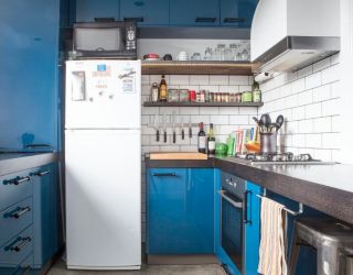 现代家装厨房3米橱柜蓝色设计图