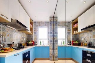 2023小公寓厨房蓝色橱柜效果图