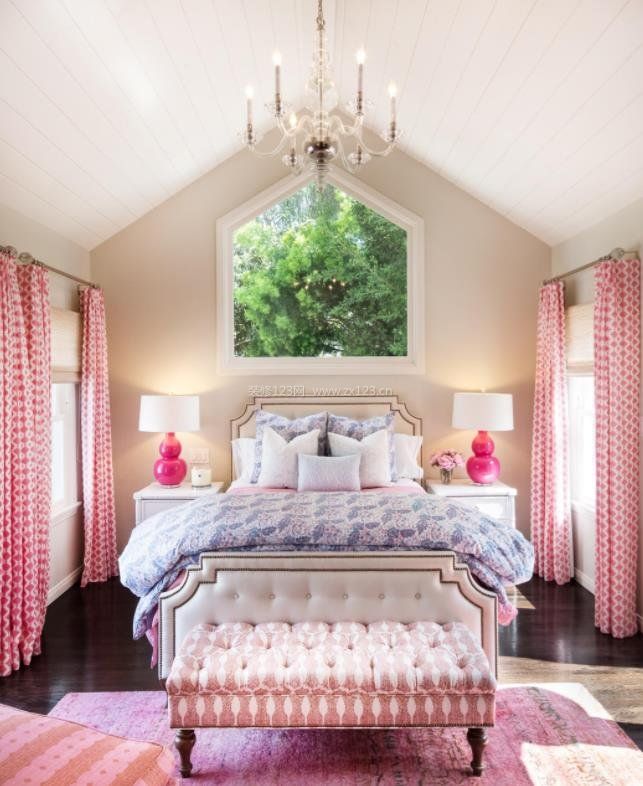 2023粉色家居卧室窗帘图片